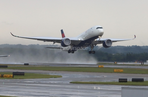 Delta Air Lines Airbus A350-941 (N571DZ) at  Atlanta - Hartsfield-Jackson International, United States