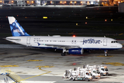 JetBlue Airways Airbus A320-232 (N571JB) at  New York - John F. Kennedy International, United States