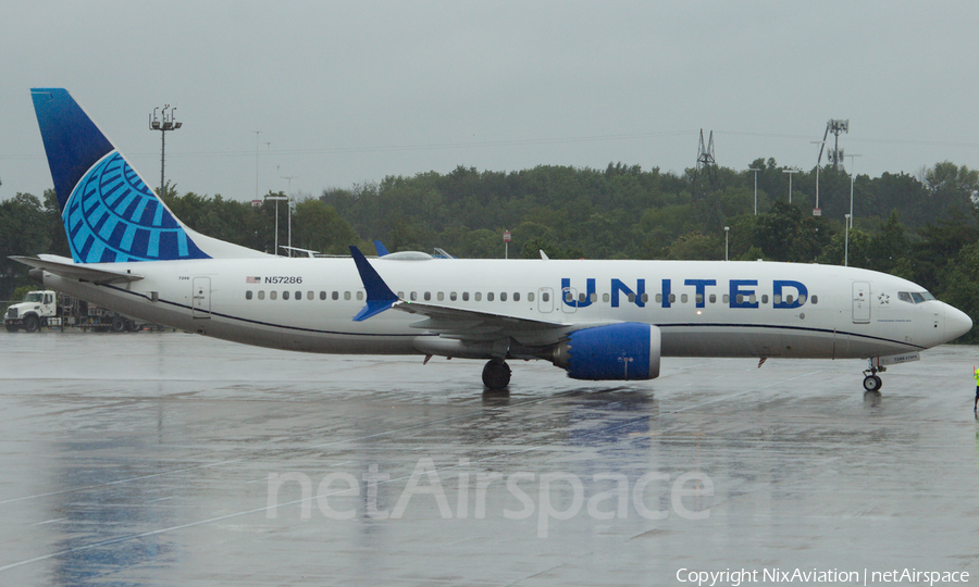 United Airlines Boeing 737-8 MAX (N57286) | Photo 587305