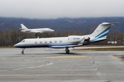 Las Vegas Sands Casino Gulfstream G-IV SP (N572MS) at  Kelowna - International, Canada