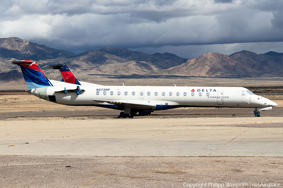 Delta Connection (Shuttle America) Embraer ERJ-145LR (N572RP) | Photo 310807