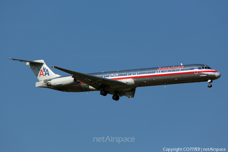 American Airlines McDonnell Douglas MD-82 (N573AA) | Photo 57254