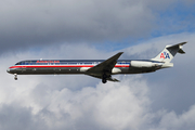 American Airlines McDonnell Douglas MD-82 (N573AA) at  Newark - Liberty International, United States