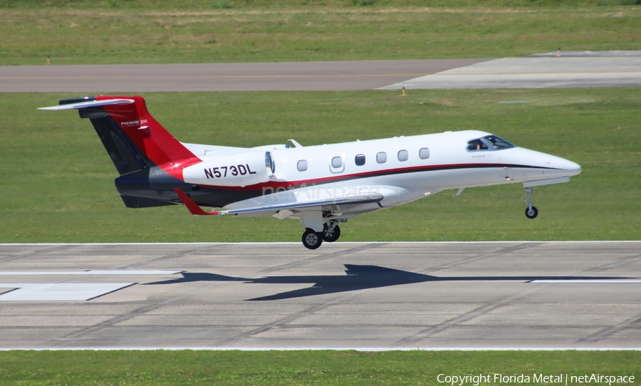 (Private) Embraer EMB-505 Phenom 300 (N573DL) | Photo 621417