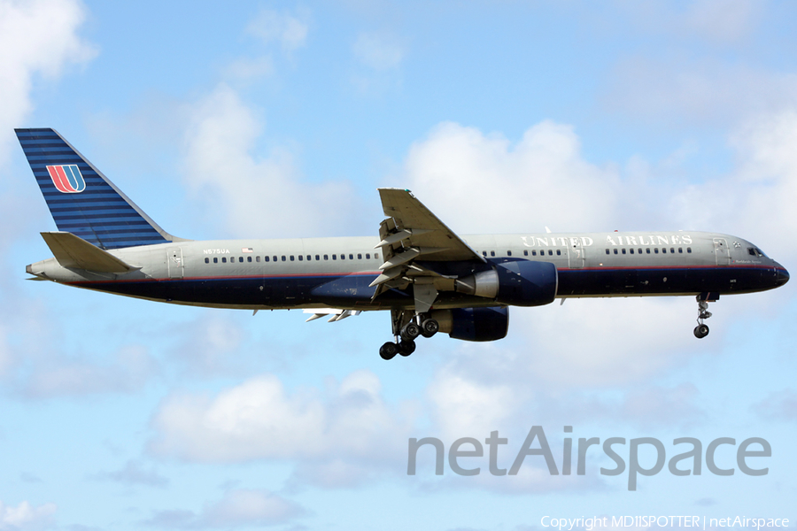 United Airlines Boeing 757-222 (N575UA) | Photo 66741