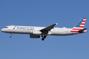 American Airlines Airbus A321-231 (N575UW) at  Los Angeles - International, United States