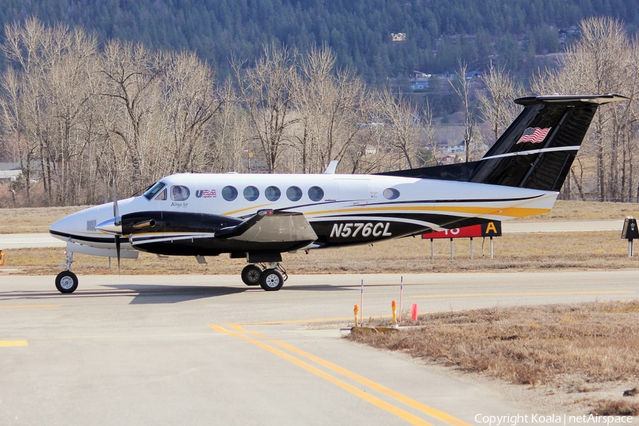 Choice Aviation Beech King Air 200 (N576CL) | Photo 676501