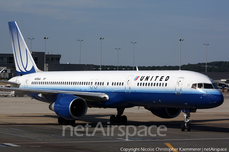 United Airlines Boeing 757-222 (N576UA) | Photo 121855