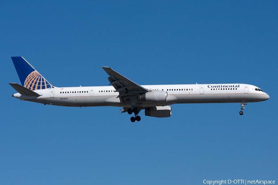 Continental Airlines Boeing 757-324 (N57855) | Photo 261381