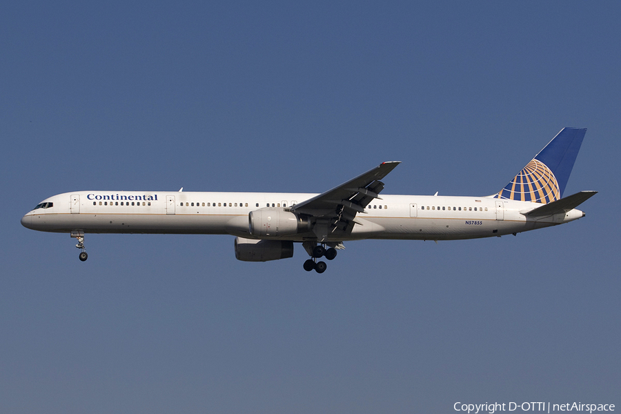 Continental Airlines Boeing 757-324 (N57855) | Photo 279415