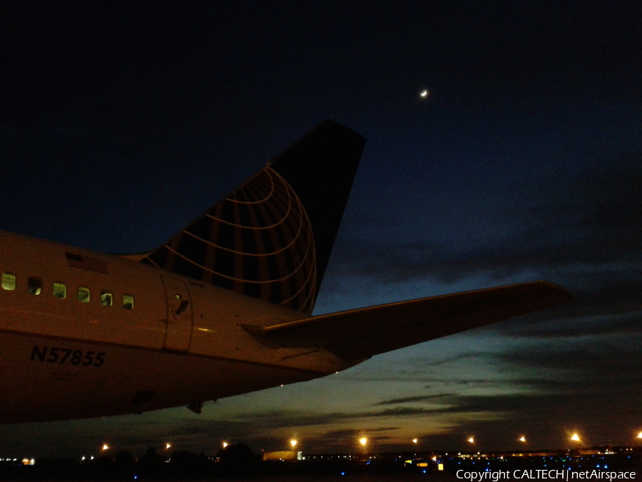 United Airlines Boeing 757-324 (N57855) | Photo 26243