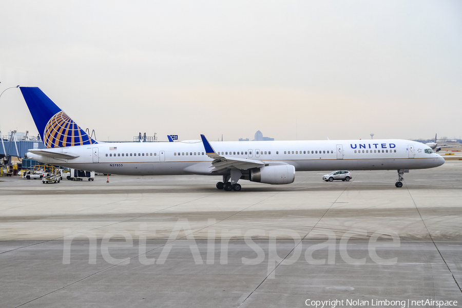 United Airlines Boeing 757-324 (N57855) | Photo 376374