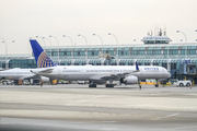 United Airlines Boeing 757-324 (N57855) at  Chicago - O'Hare International, United States