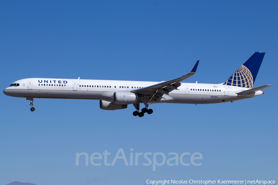 United Airlines Boeing 757-324 (N57857) | Photo 100396