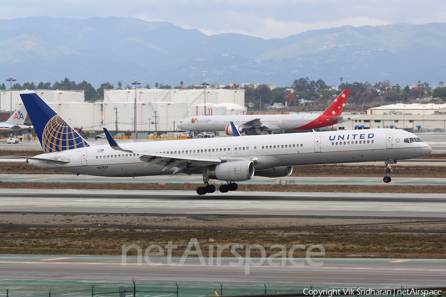 United Airlines Boeing 757-324 (N57857) | Photo 151930