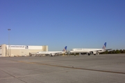 Continental Airlines Boeing 757-33N (N57863) at  Orlando - International (McCoy), United States