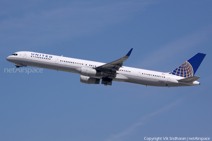 United Airlines Boeing 757-33N (N57864) | Photo 12411