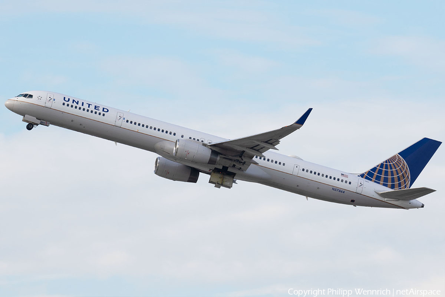 United Airlines Boeing 757-33N (N57864) | Photo 309929