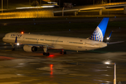 United Airlines Boeing 757-33N (N57870) at  Houston - George Bush Intercontinental, United States