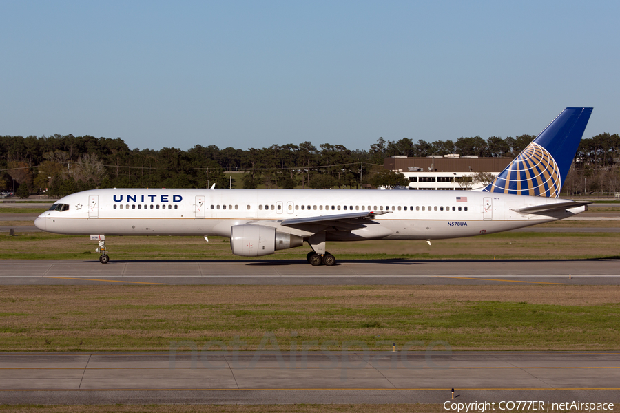 United Airlines Boeing 757-222 (N578UA) | Photo 42887
