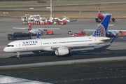 United Airlines Boeing 757-224 (N58101) at  Hamburg - Fuhlsbuettel (Helmut Schmidt), Germany