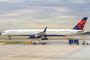 Delta Air Lines Boeing 757-351 (N581NW) at  Atlanta - Hartsfield-Jackson International, United States