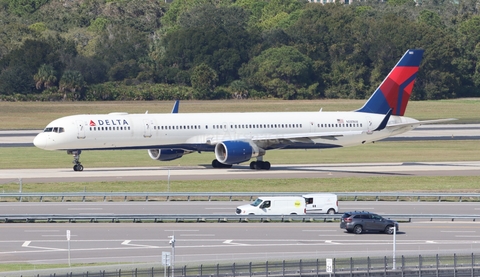Delta Air Lines Boeing 757-351 (N581NW) at  Tampa - International, United States