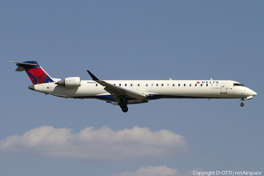 Delta Connection (ExpressJet Airlines) Bombardier CRJ-900LR (N582CA) | Photo 440663