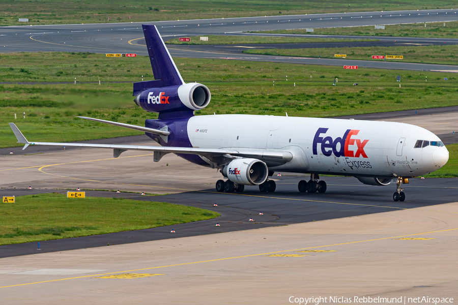 FedEx McDonnell Douglas MD-11F (N582FE) | Photo 468008