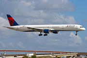 Delta Air Lines Boeing 757-351 (N582NW) at  Ft. Lauderdale - International, United States