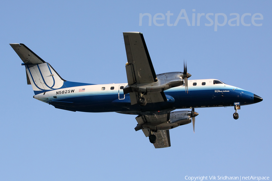 United Express (SkyWest Airlines) Embraer EMB-120ER Brasilia (N582SW) | Photo 8344