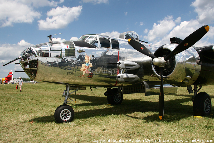 (Private) North American B-25J Mitchell (N5833B) | Photo 170286