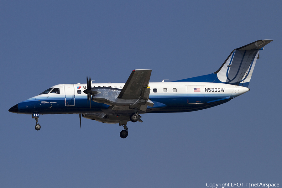 United Express (SkyWest Airlines) Embraer EMB-120ER Brasilia (N583SW) | Photo 337771