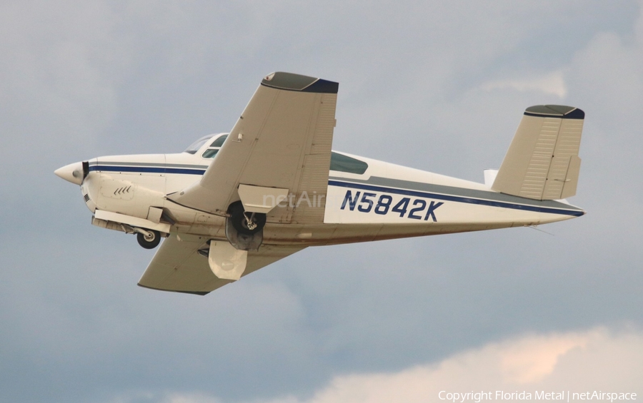 (Private) Beech S35 Bonanza (N5842K) | Photo 308028