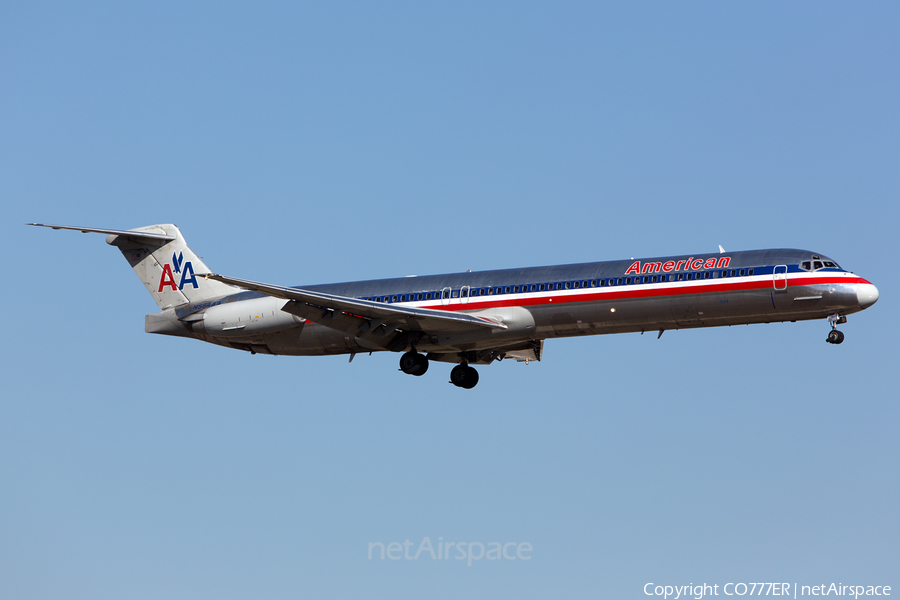 American Airlines McDonnell Douglas MD-82 (N584AA) | Photo 20526