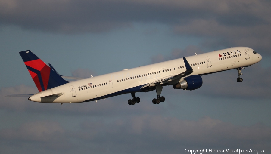 Delta Air Lines Boeing 757-351 (N584NW) | Photo 590805