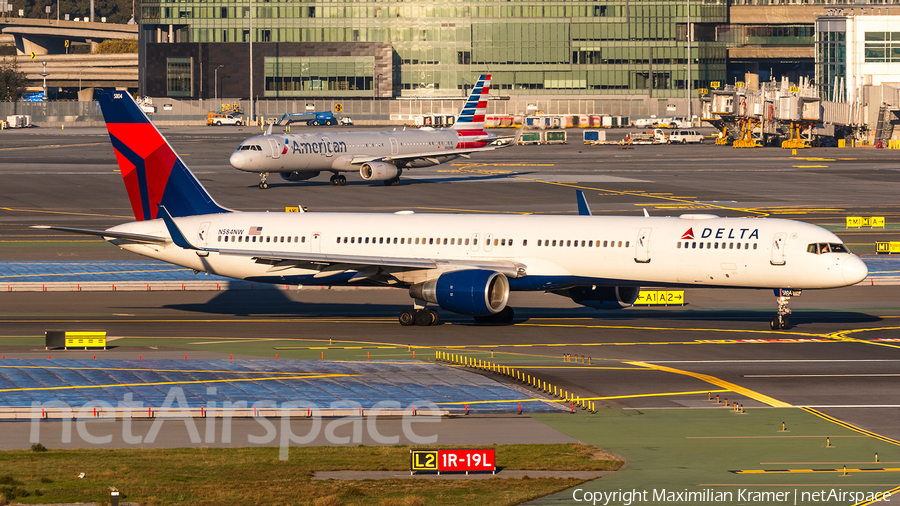 Delta Air Lines Boeing 757-351 (N584NW) | Photo 503091