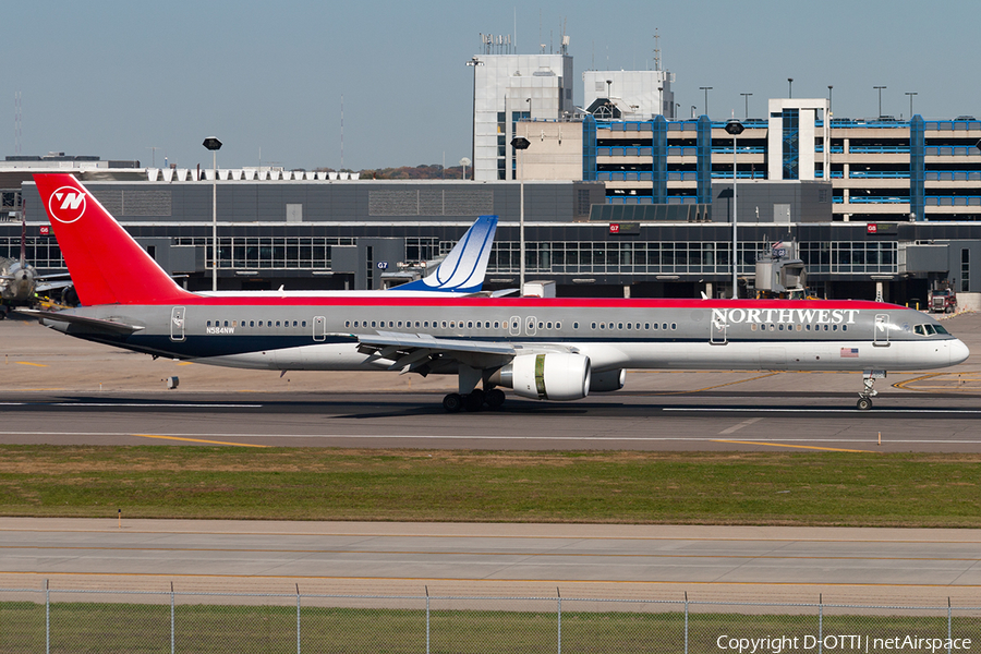 Northwest Airlines Boeing 757-351 (N584NW) | Photo 190491