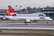 Northwest Airlines Boeing 757-351 (N584NW) at  Minneapolis - St. Paul International, United States