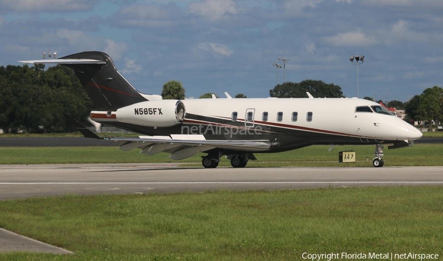 Flexjet Bombardier BD-100-1A10 Challenger 350 (N585FX) | Photo 304731