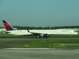 Delta Air Lines Boeing 757-351 (N585NW) at  Orlando - International (McCoy), United States