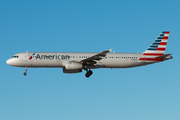 American Airlines Airbus A321-231 (N585UW) at  Las Vegas - Harry Reid International, United States