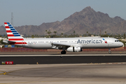 American Airlines Airbus A321-231 (N585UW) at  Phoenix - Sky Harbor, United States