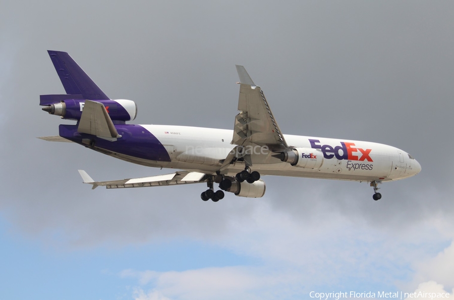FedEx McDonnell Douglas MD-11F (N586FE) | Photo 304733