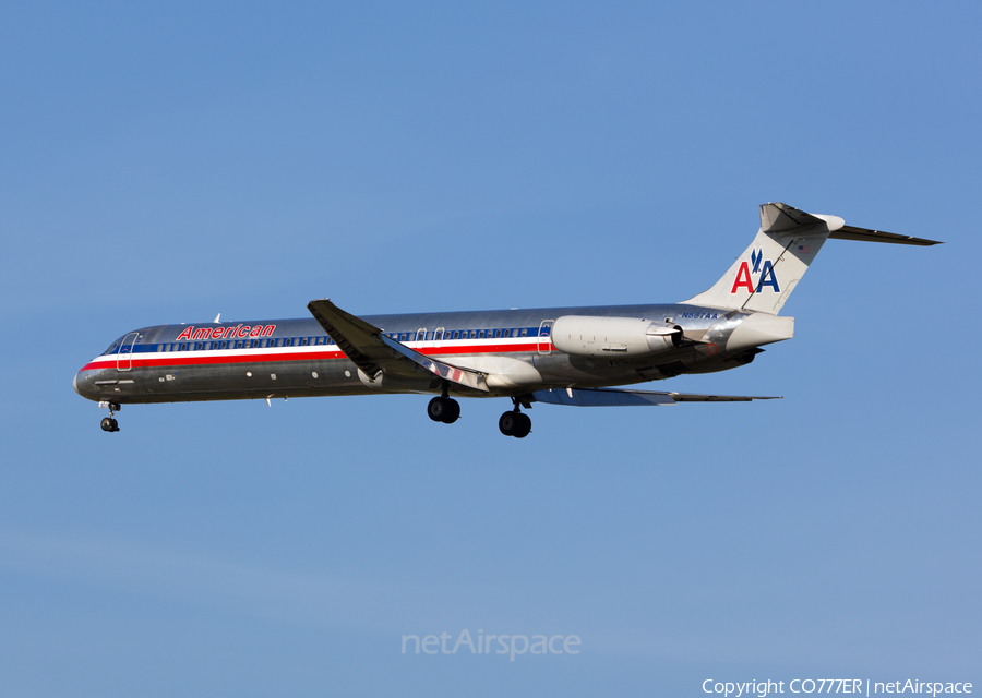 American Airlines McDonnell Douglas MD-82 (N587AA) | Photo 29952