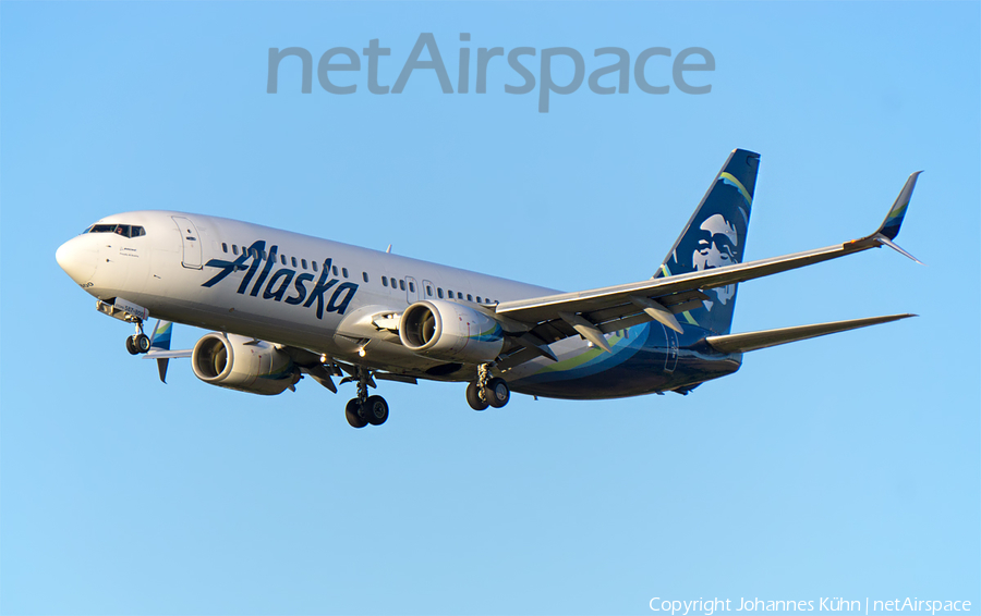 Alaska Airlines Boeing 737-890 (N587AS) | Photo 258085