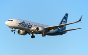 Alaska Airlines Boeing 737-890 (N587AS) at  Portland - International, United States