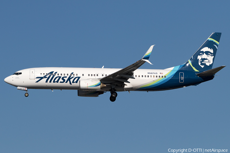 Alaska Airlines Boeing 737-890 (N587AS) | Photo 177089
