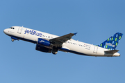 JetBlue Airways Airbus A320-232 (N587JB) at  Newark - Liberty International, United States