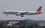American Airlines Airbus A321-231 (N587UW) at  Ft. Lauderdale - International, United States